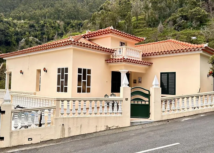 Dom wakacyjny Valley Nest By Zest And Guest Ribeira Brava