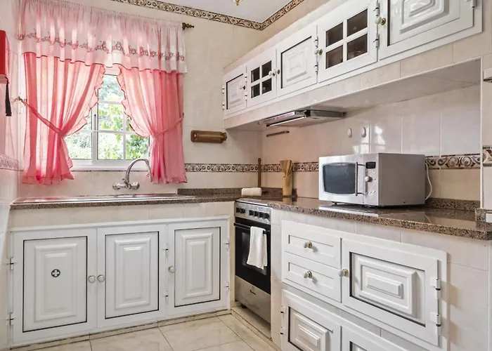 Dom wakacyjny Valley Nest By Zest And Guest *