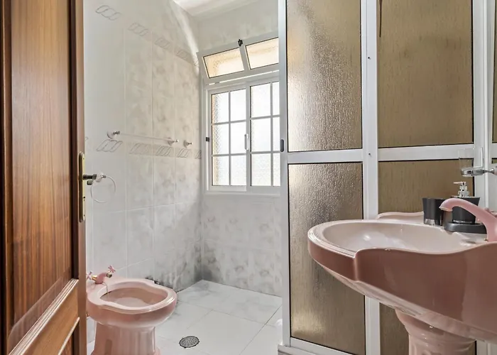 Valley Nest By Zest And Guest Dom wakacyjny