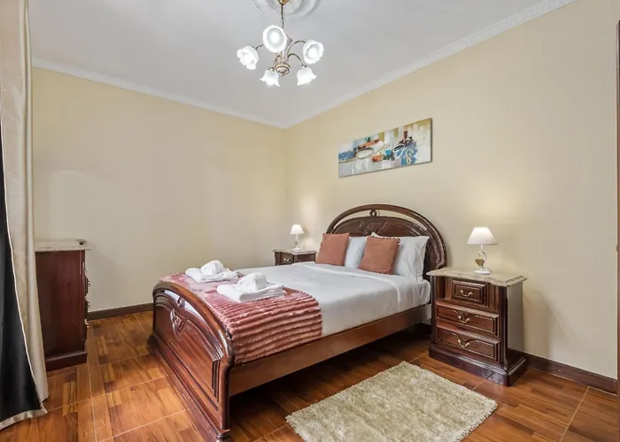 Valley Nest By Zest And Guest